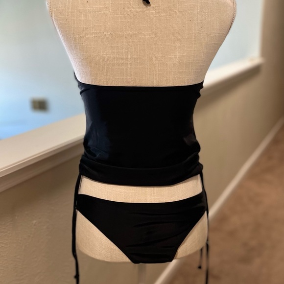 Medium Tankini set from Bellily. Tried on/not worn. - Picture 3 of 4